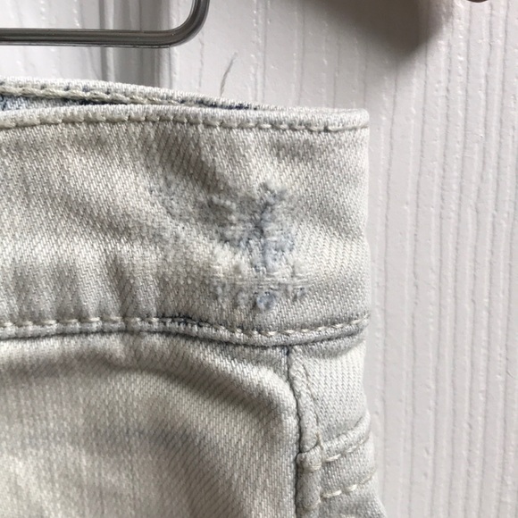 High Waisted Acid Wash Shorts - Picture 3 of 4